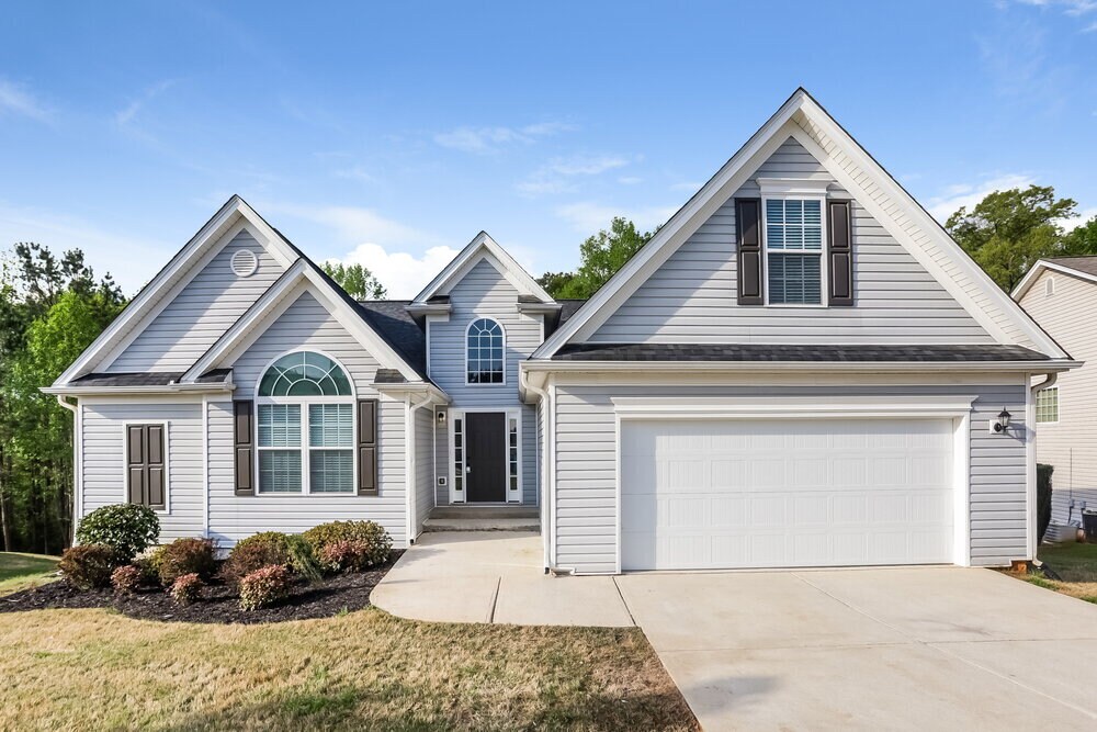 Primary Photo - 175 Valley Brook Dr