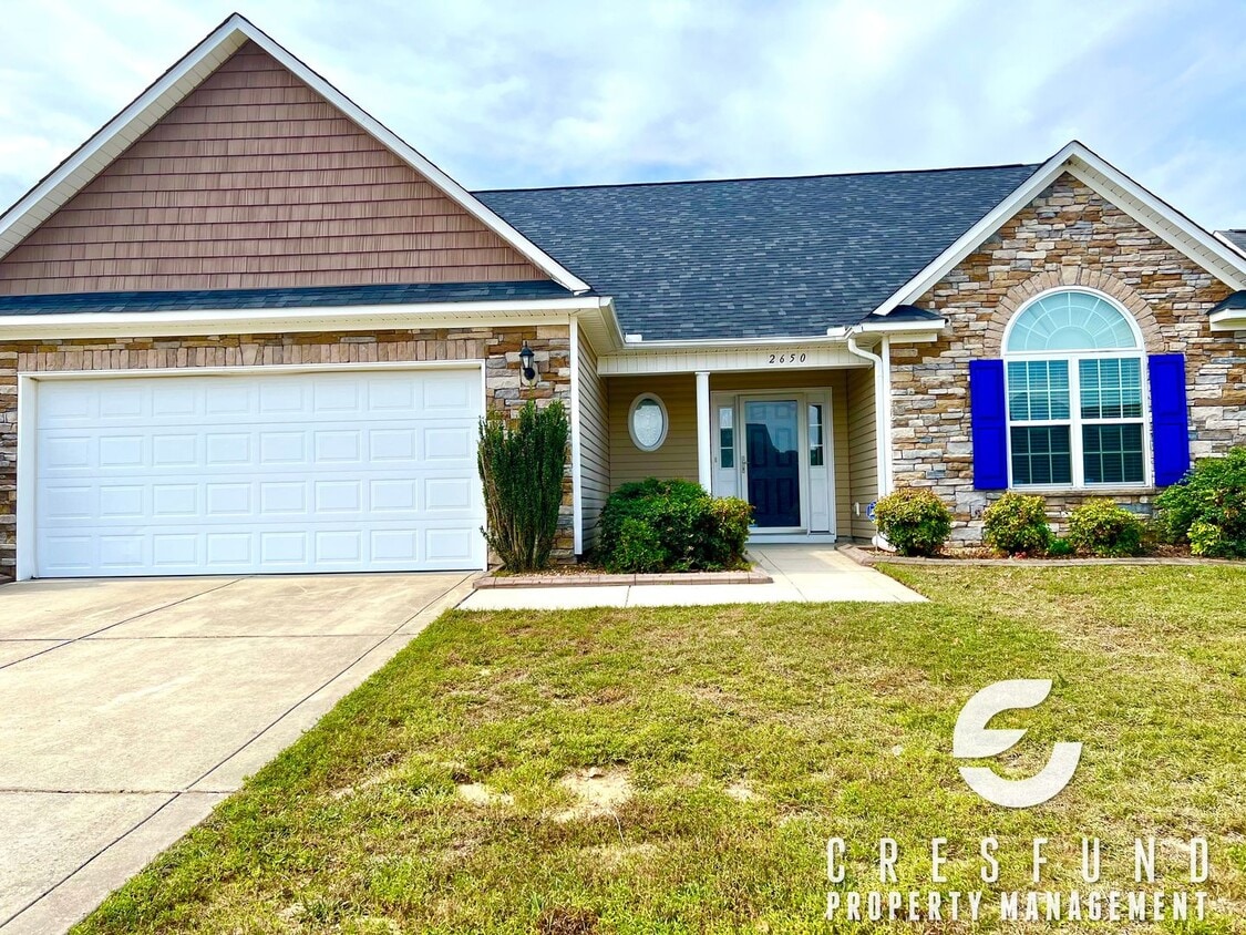 Primary Photo - Freshly Painted and Spacious 4 Bedroom, 3 ...