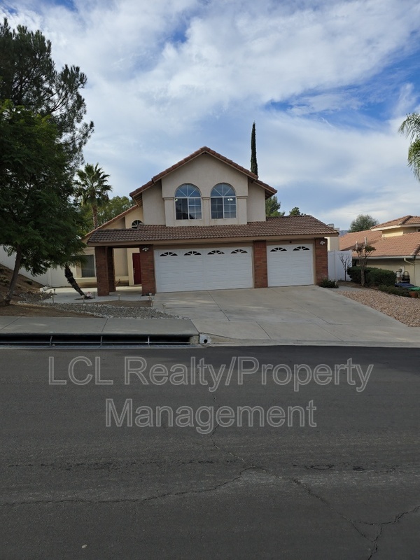 Foto principal - 22817 Windwood Ln