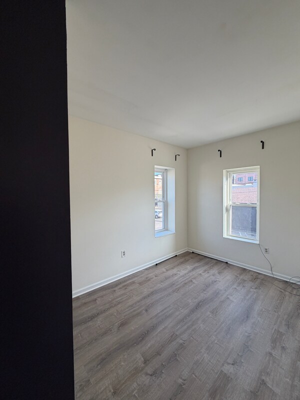 Foto del edificio - 444 Bridge St