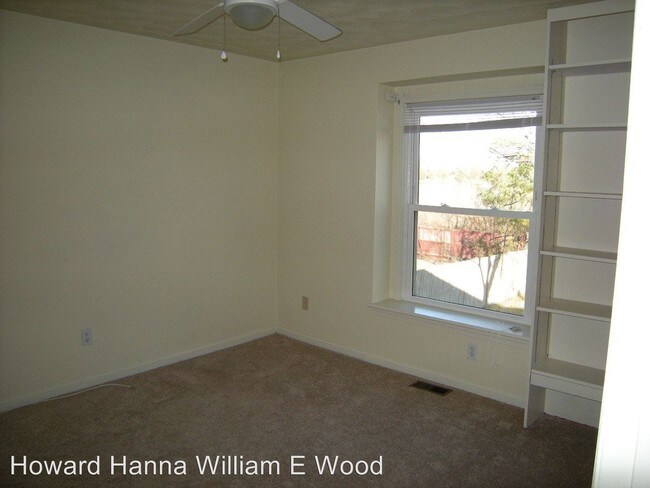 Building Photo - 128 Diggs Dr