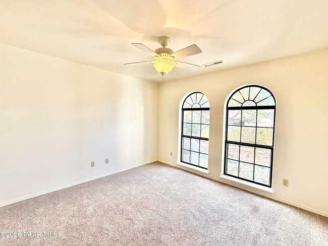 Foto del edificio - 352 Prescott Dr