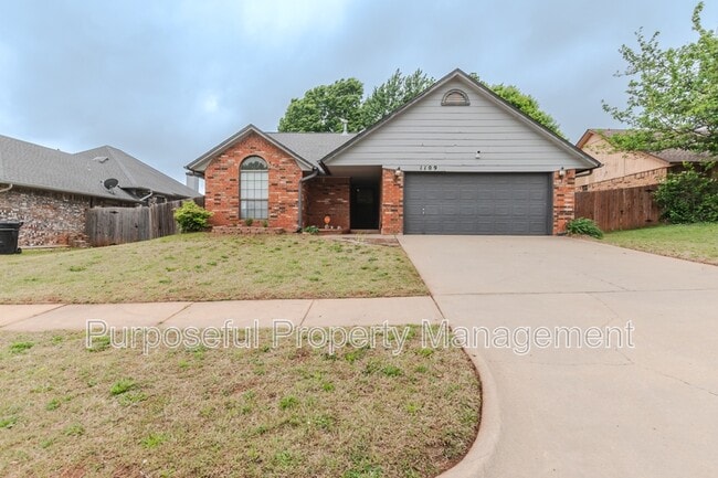 Photo - 1109 David Rd House