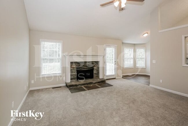 Building Photo - 4810 Canberra Way