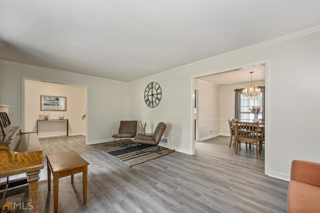 Foto del edificio - 2431 Weatherford Ct