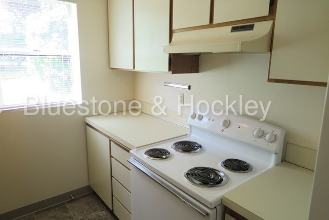 Foto del edificio - 6067 SW Beaverton Hillsdale Hwy