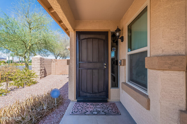 Building Photo - 5409 S 15th Way