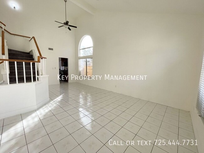 Foto del edificio - BEAUTIFUL 4 BED, 2.5 BATH HOME LOCATED IN ...