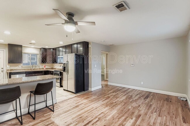 Foto del edificio - 3320 Cherry St