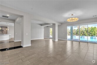 Building Photo - 6130 Pebble Glen Ct