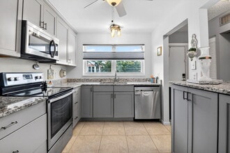 Building Photo - 2016 S Federal Hwy