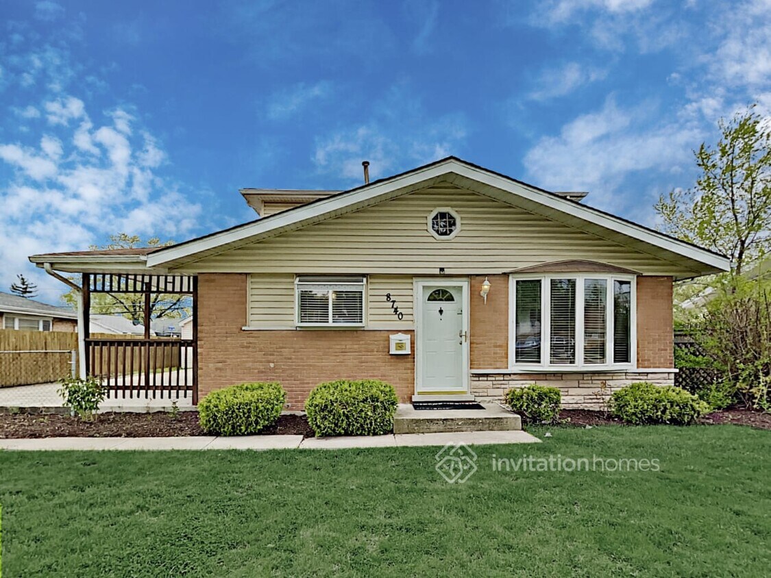Primary Photo - 8740 Cranbrook Ln