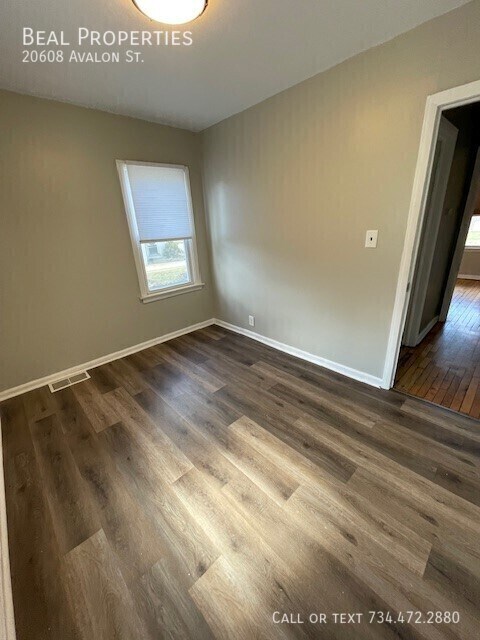 Foto del edificio - 20608 Avalon St