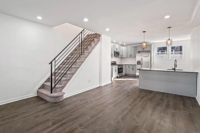 Foto del edificio - 7322 Garman St