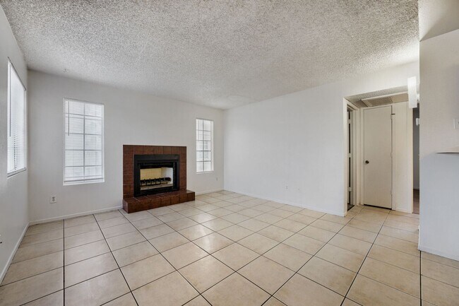 Building Photo - 4651 Amberleigh Ln