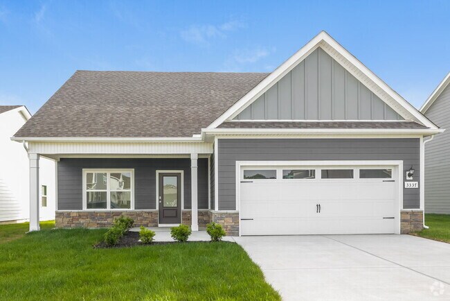 Building Photo - 3337 Quintana Dr