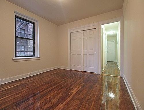 Foto del edificio - 3751 79th St