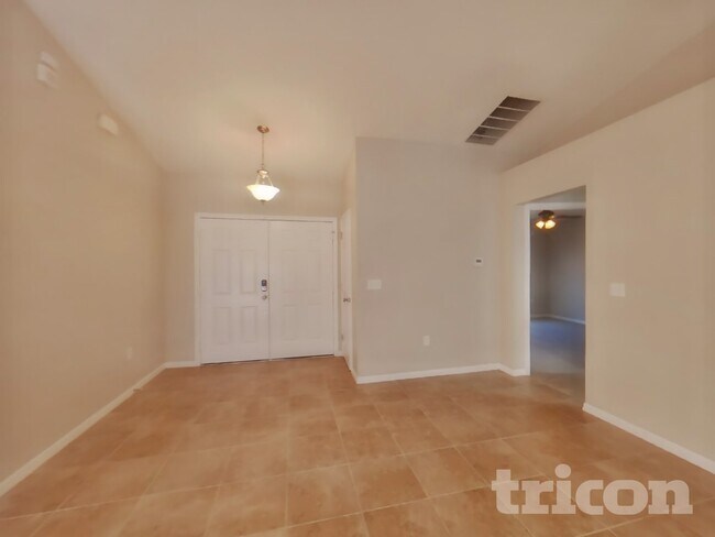 Foto del edificio - 2257 Barn Owl Ave
