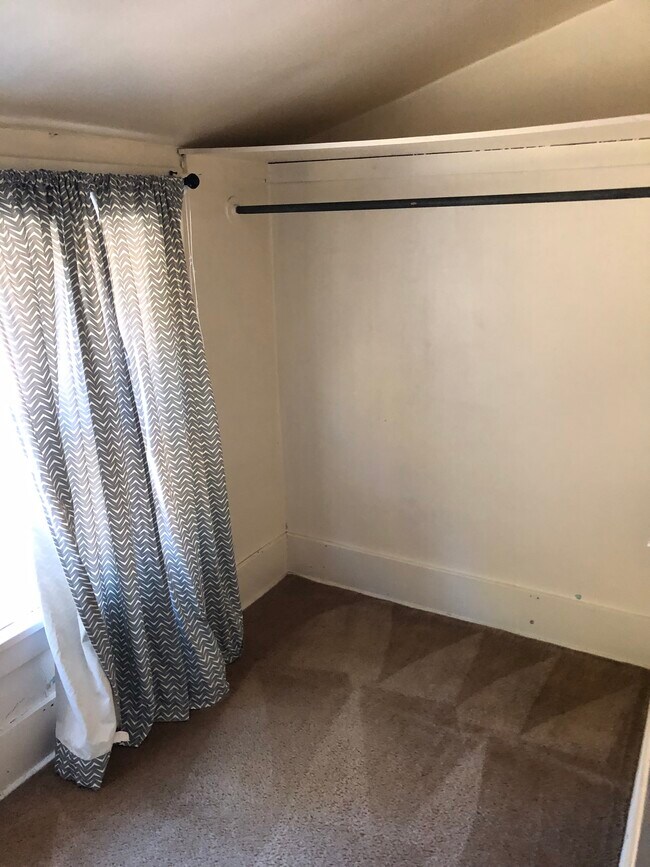 Foto del edificio - 1296 Butler Rd