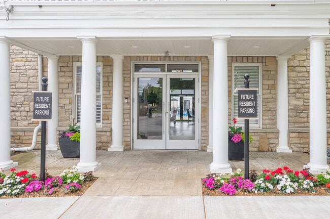 Building Photo - The Residence at Barrington