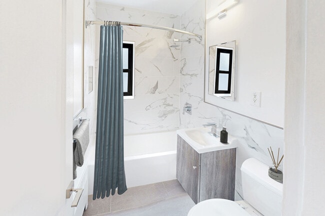 Building Photo - Franklin Manor