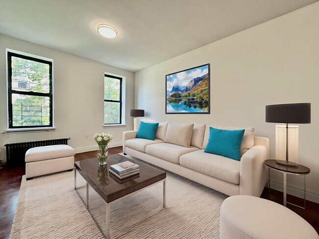 Building Photo - 607 W 137th St