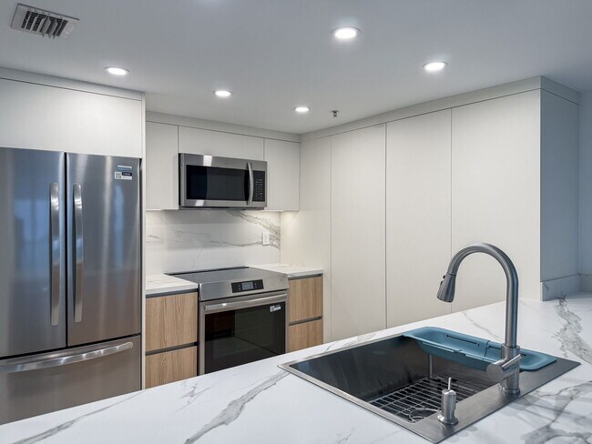 Foto del edificio - 1800 N Bayshore Dr