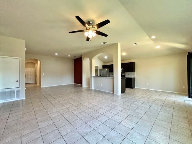 Building Photo - Charming 3-Bedroom Home with Open Layout & Covered Patio!
