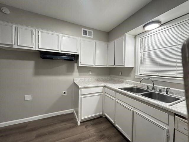 Foto del edificio - 5331 Yale Rd
