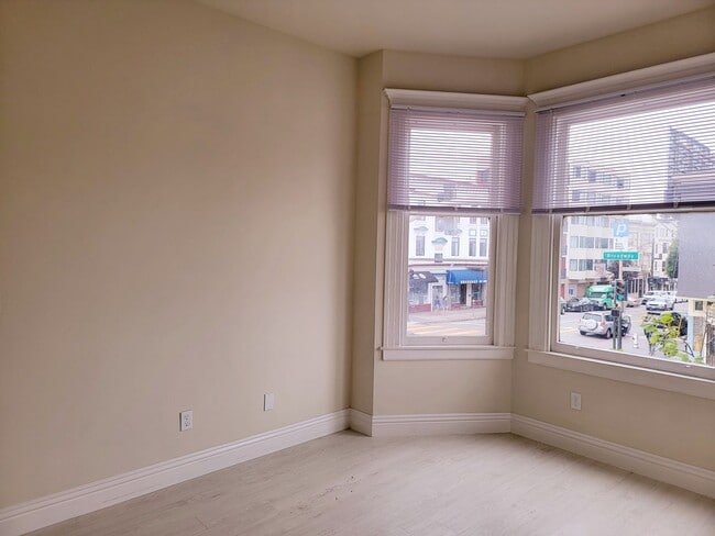 Building Photo - Broadwell, LLC (Broadway-Powell)