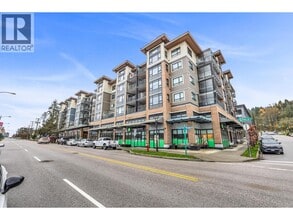 Building Photo - 2525 Clarke St