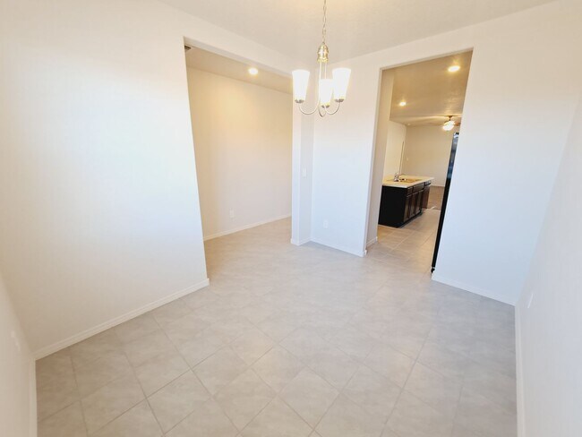 Building Photo - Energy Efficient Home!