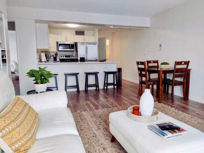 Foto del edificio - 2575 Kuhio Ave.