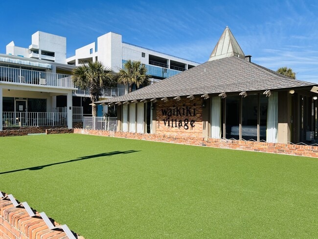 Building Photo - The Edge Apartments