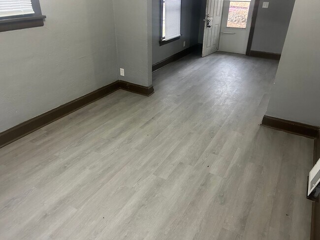 Foto del edificio - 2 Bedroom House