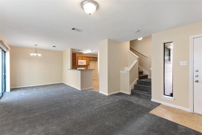 Building Photo - 10241 Azalea Village Dr