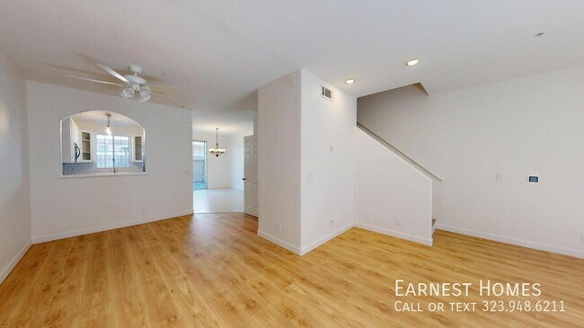 Foto del edificio - 18347 Saticoy St