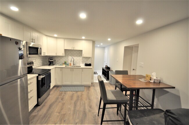 Photo du bâtiment - 42 Newton St