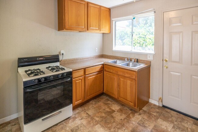 Foto del edificio - 2112 Tenth St