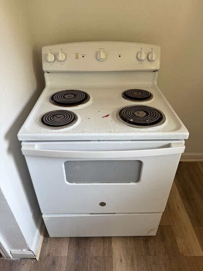 Foto del edificio - 721 English St