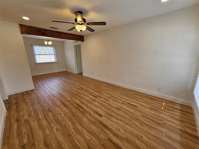 Building Photo - 1002 Highland Dr