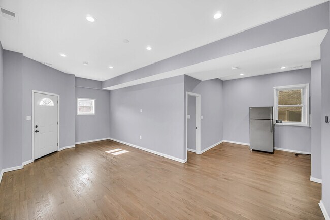 Foto del edificio - 4335 Lawndale Ave