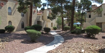 Building Photo - 2965 Juniper Hills Blvd