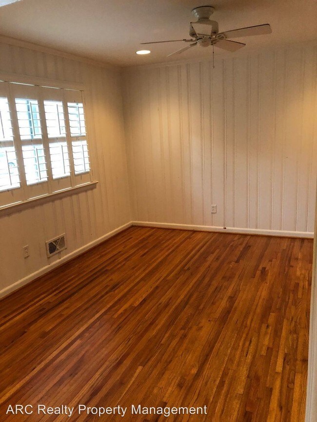 Foto del edificio - 2 br, 2 bath House - 2028 - A Lancaster Road