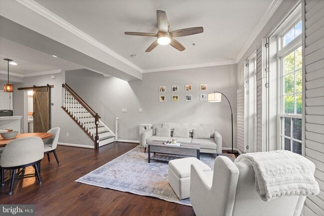 Foto del edificio - 43846 Artsmith Terrace