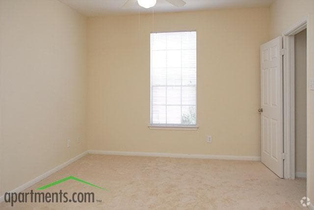 Bedroom - Cascade at Fountain Lake