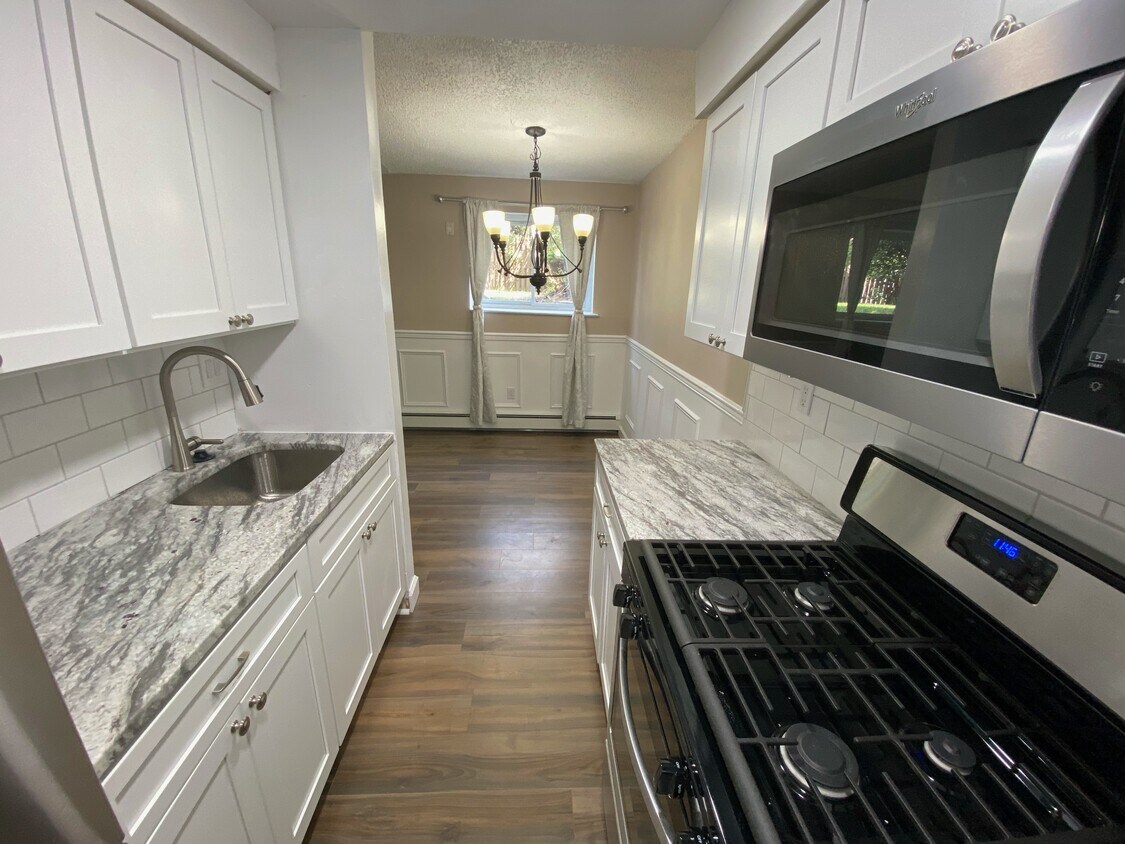 Kitchen - 110 Byberry Rd