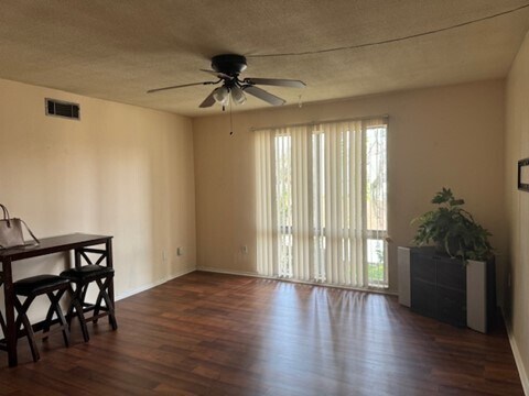 Foto del edificio - 1700 SW 16th Ct