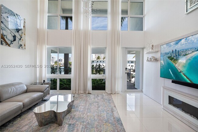 Foto del edificio - 31 N Shore Dr
