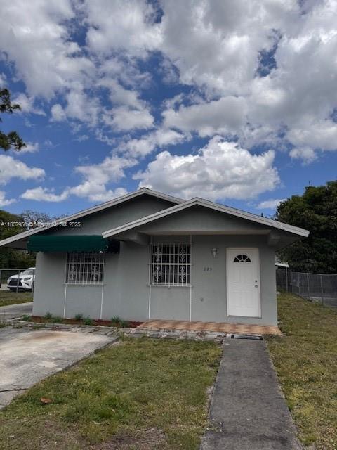 Foto principal - 285 Seaman Ave